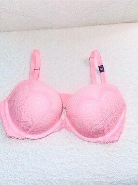 Victorias Secret Dream Angels push up bra 34D NWT Coral Lace